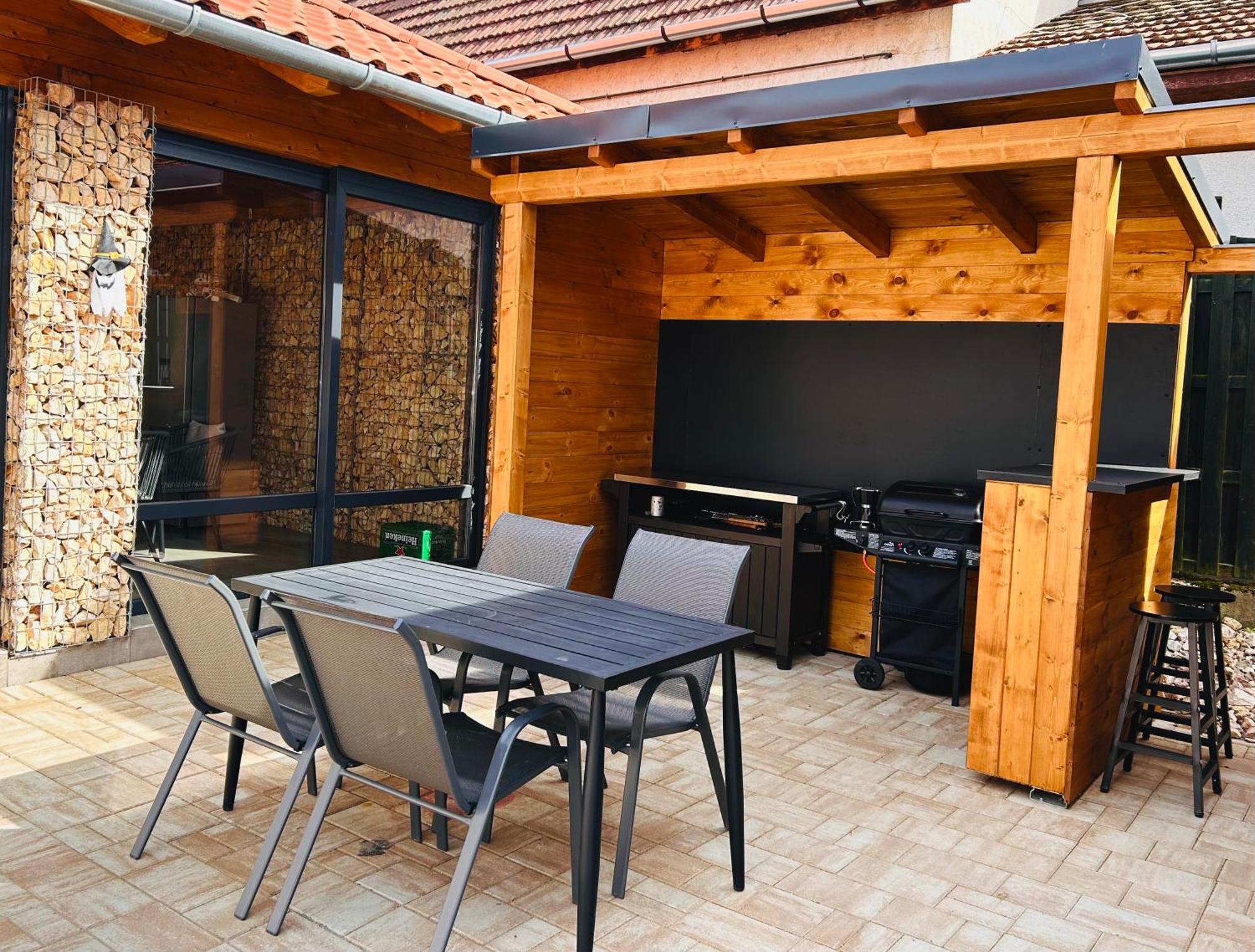 Bikeaway Guesthouse Kereki Екстериор снимка